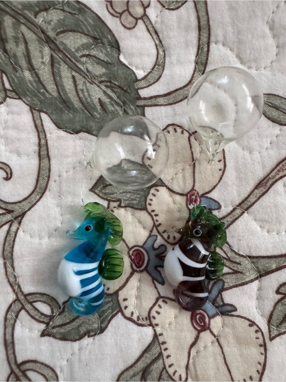 Handblown Floating Aquarium Glass Seahorse Figurines